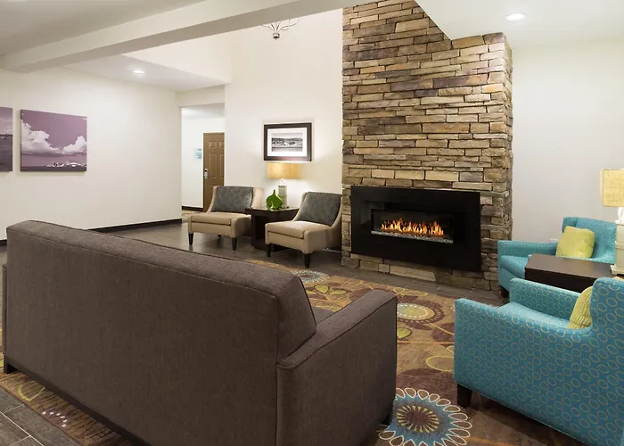 Holiday Inn Express & Suites Wyomissing By Ihg