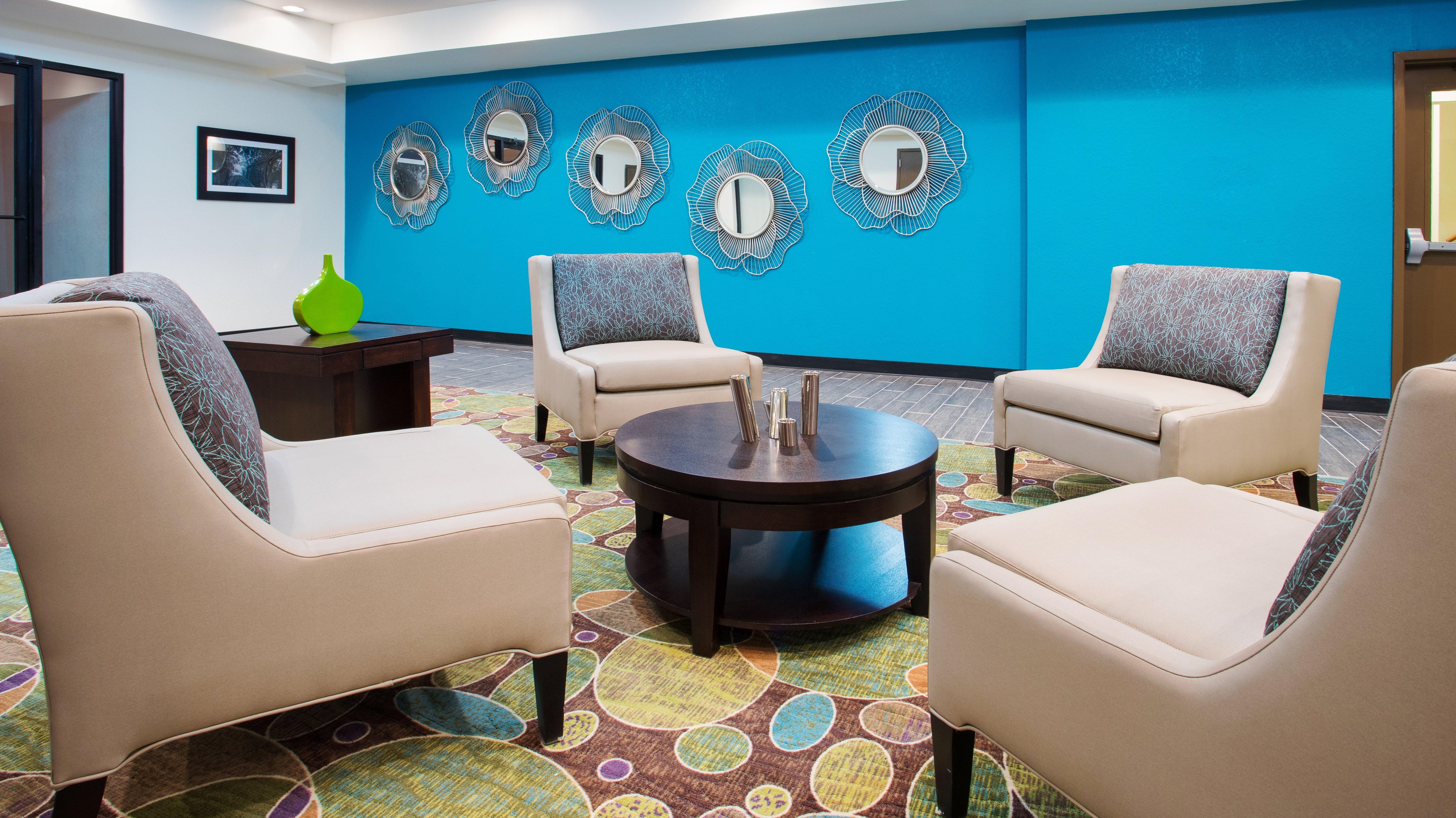 Express & Wyomissing By Ihg Hotel